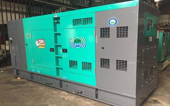 克孜勒苏柯尔克孜压力源的振动会对其稳定性产生什么具体影响？